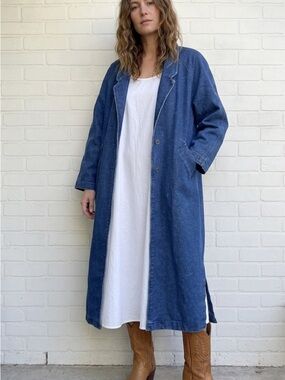 Sergio Valente vintage long Blue Denim trench Jacket with Maroon Label